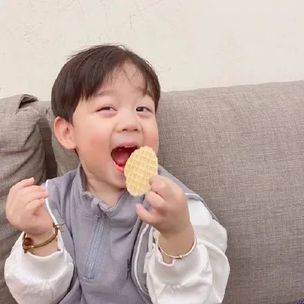 頭像 一分手就懂很多道理 一戀愛就吃虧